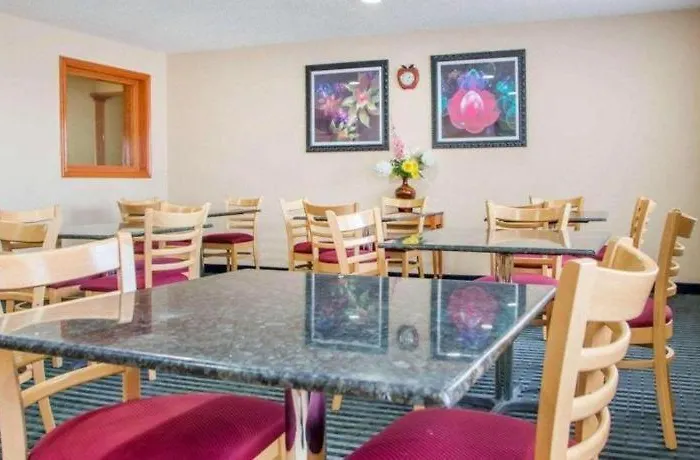 Quality Near Starved Rock State Park 3*