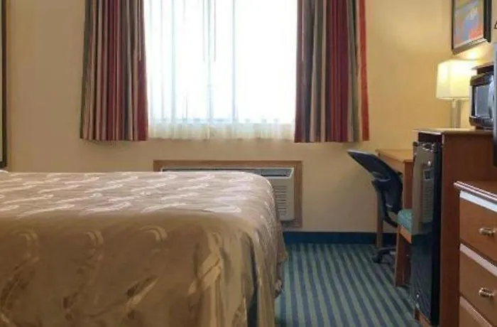 Hotel Quality Near Starved Rock State Park
