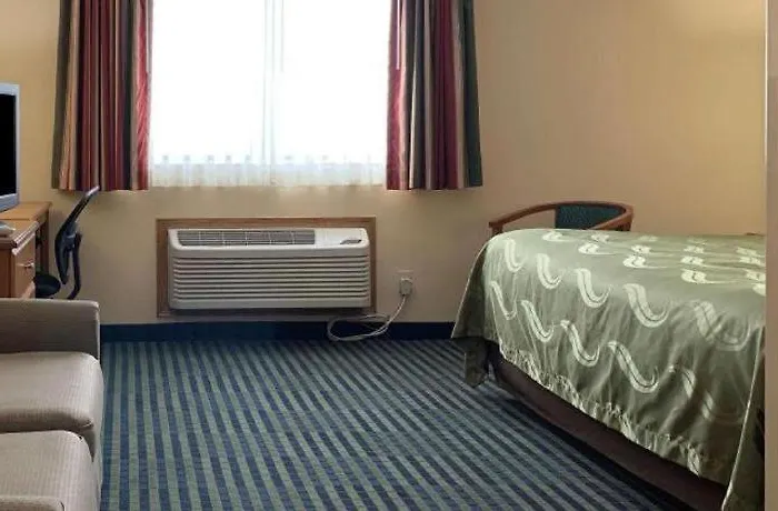 Quality Near Starved Rock State Park 3*