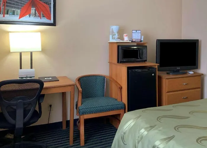 Отель Quality Near Starved Rock State Park Оттава