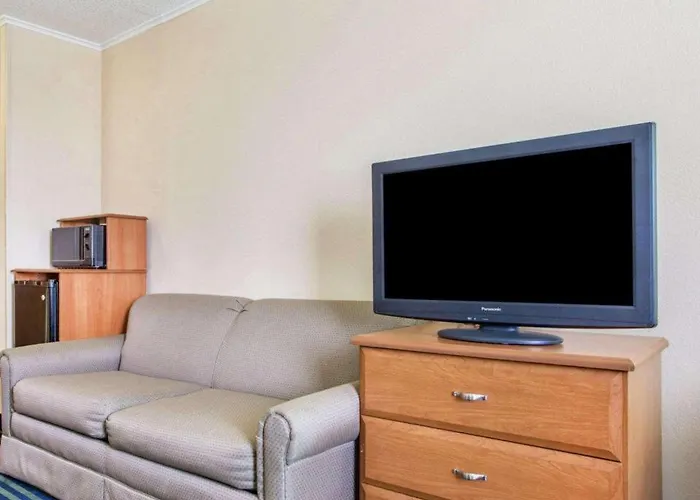 Отель Quality Near Starved Rock State Park 3*